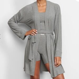 NEW SKIMS Sleep Soft Lounge Short Robe with belt, size S Small, Heather Gray Rib